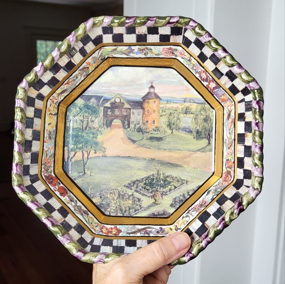 MacKenzie-Childs MacLachlan 8 Sided  Dish - Picture 3 of 9